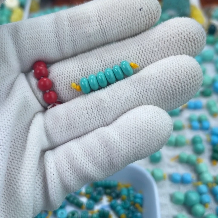 袁***七南红玛瑙未镶嵌珠宝奇石绿松石