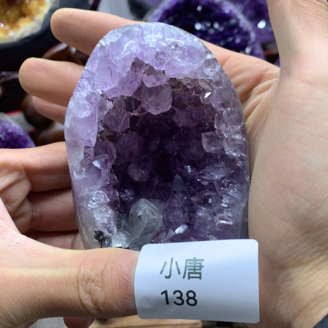 紫晶大型摆件（非配饰）未镶嵌