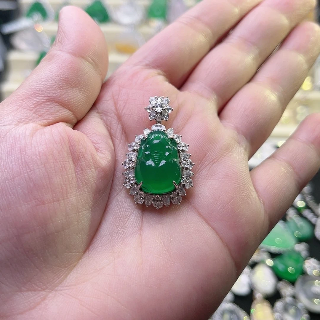 银S925镶嵌颈饰玛瑙/玉髓貔貅