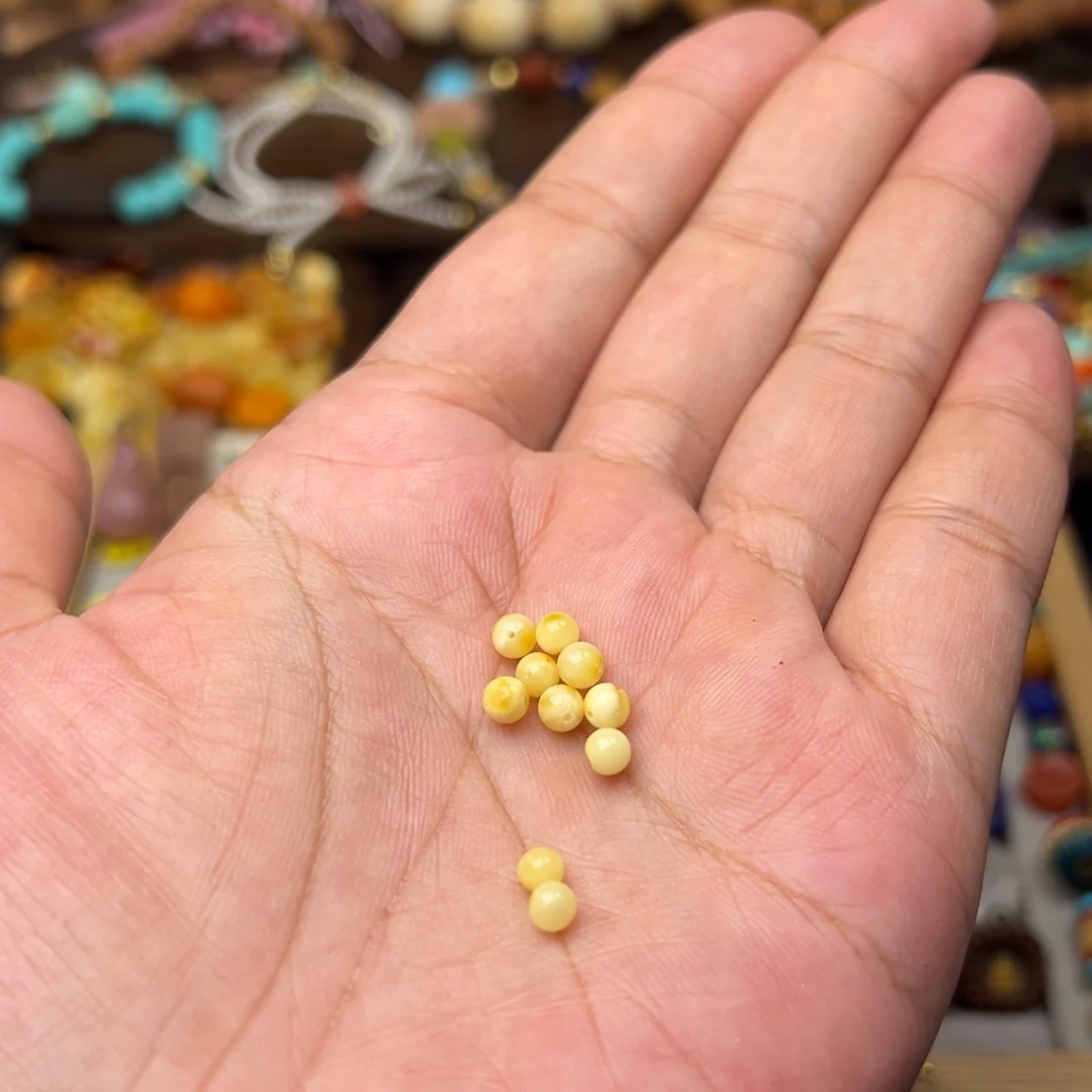 可***朵蜜蜡未镶嵌裸石4mm10个