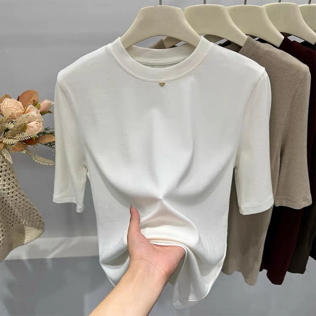 631 三角标中袖圆领纯色打底衫T恤