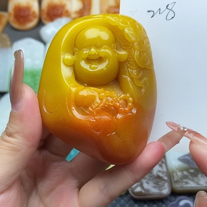 颈饰未镶嵌和田玉