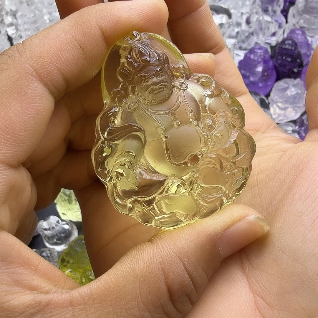 未镶嵌吊坠(赠链)水晶