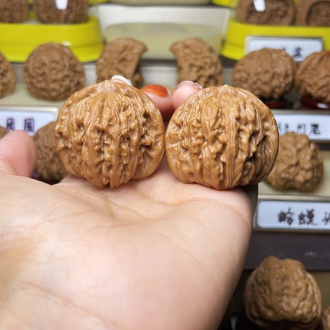 把件文玩核桃牛*四座楼38左右