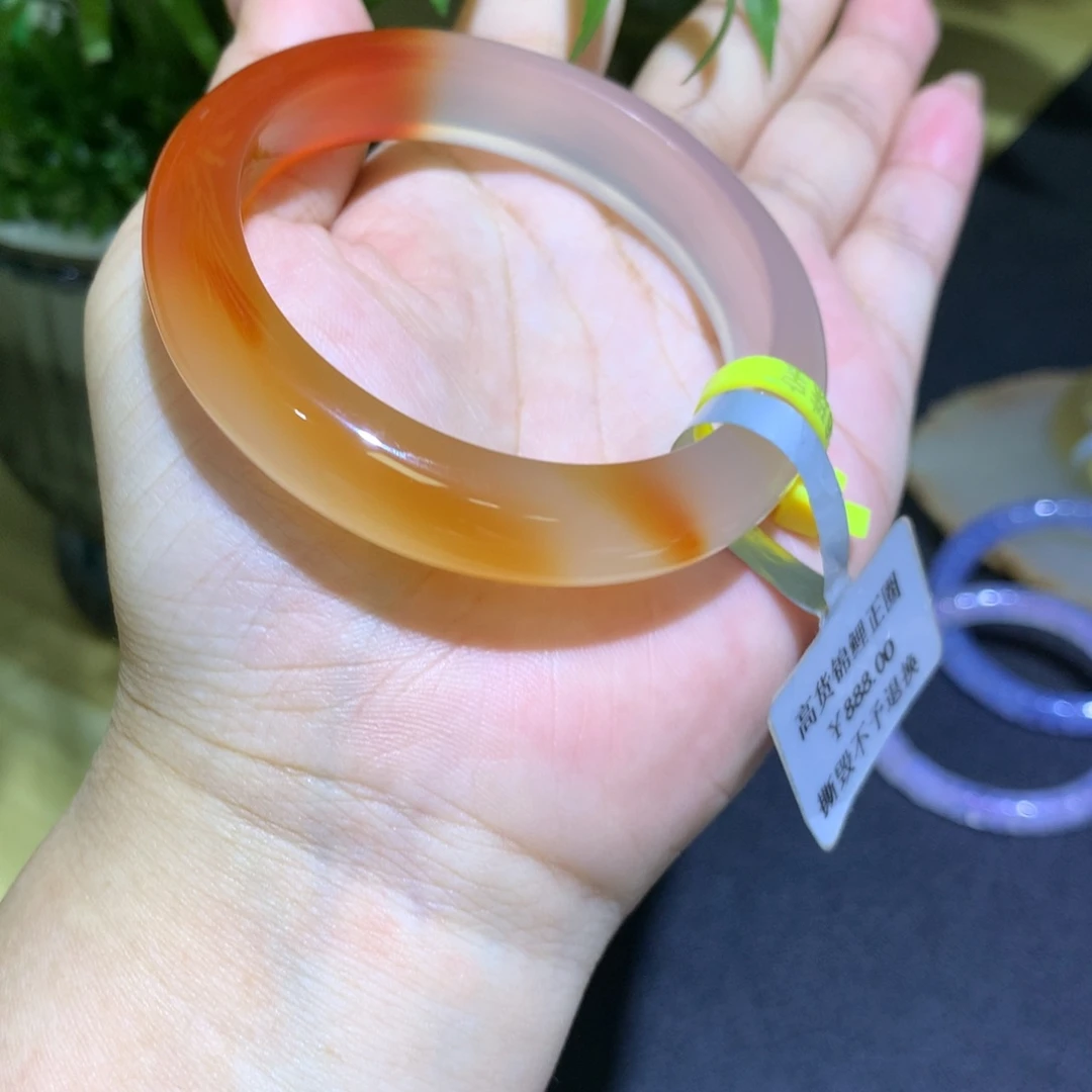 手镯玛瑙/玉髓未镶嵌锦鲤半山水