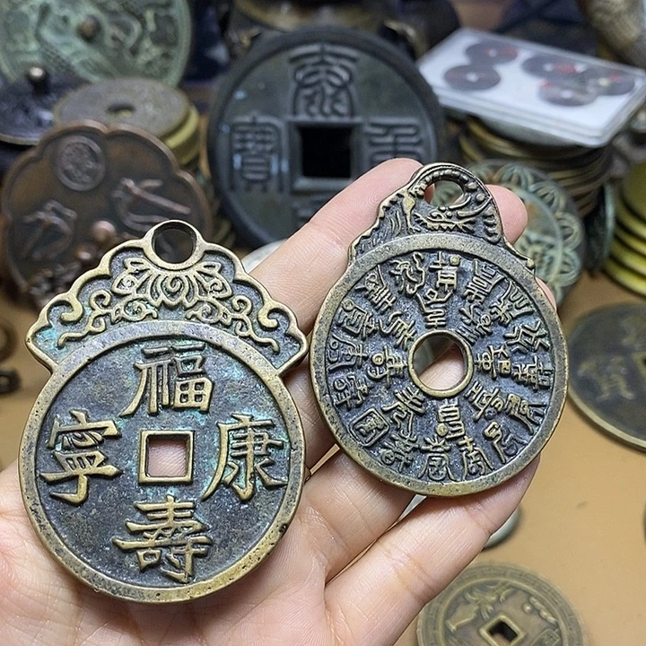 赵***铄铜铁合金类工艺品