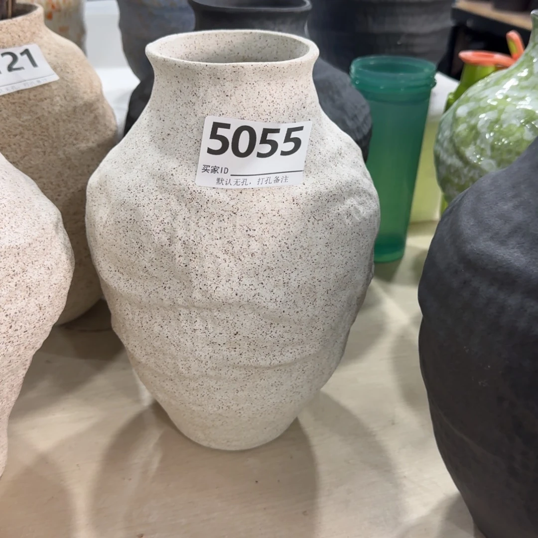 i***i摆件景德镇高温花瓶编码5055高28口8默认无孔