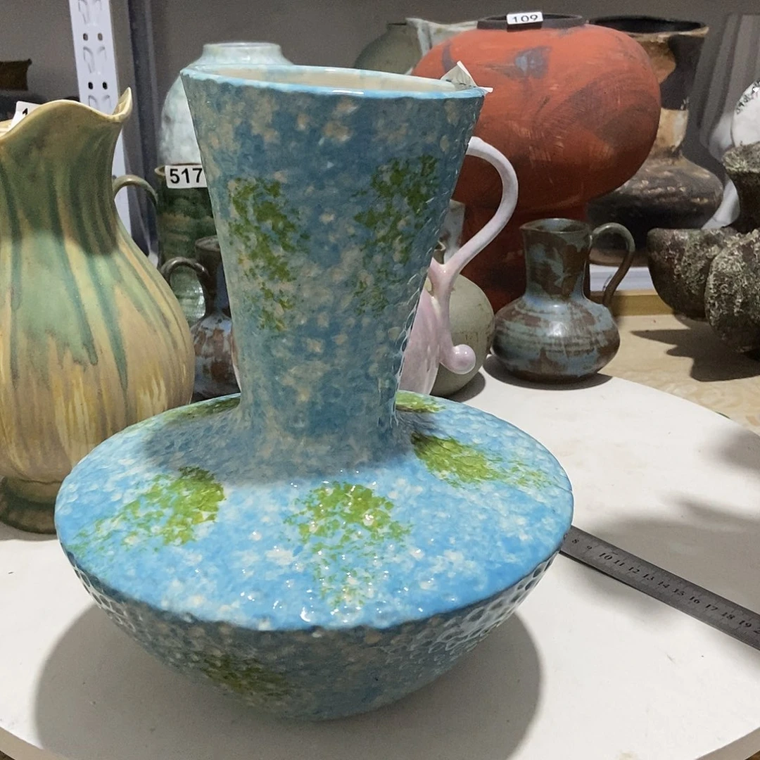 景德镇高温花瓶微瑕