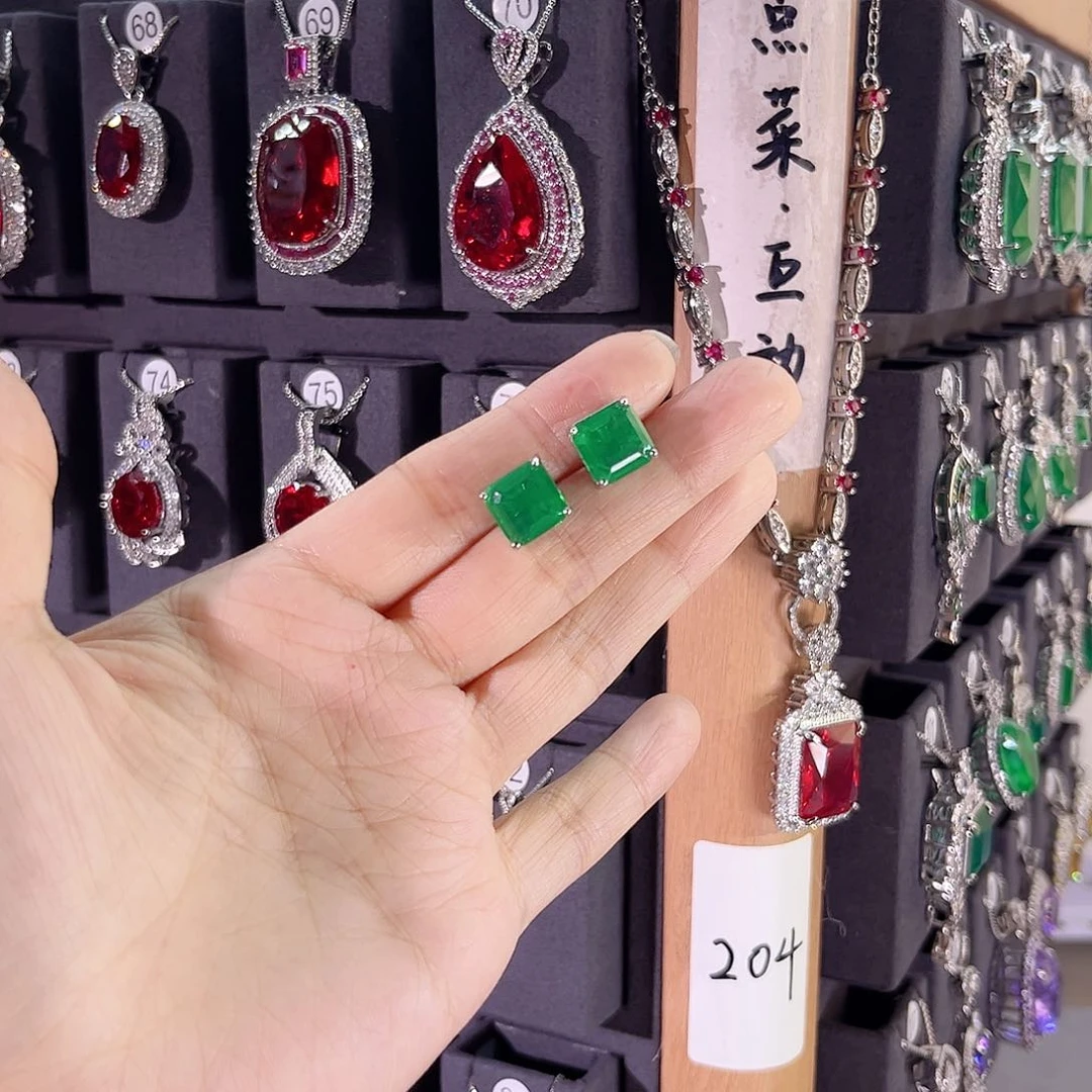 银S925镶嵌耳饰祖母绿