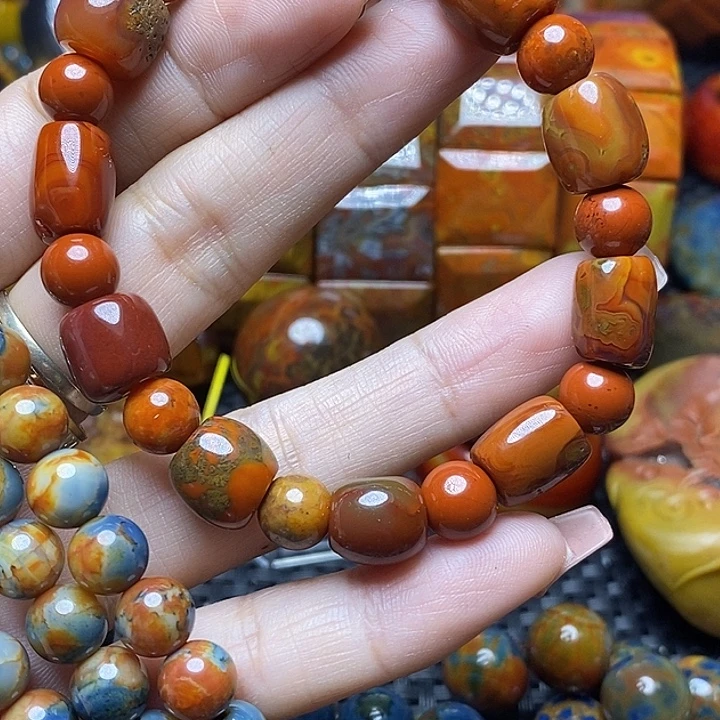 明***糕玛瑙/玉髓未镶嵌手链