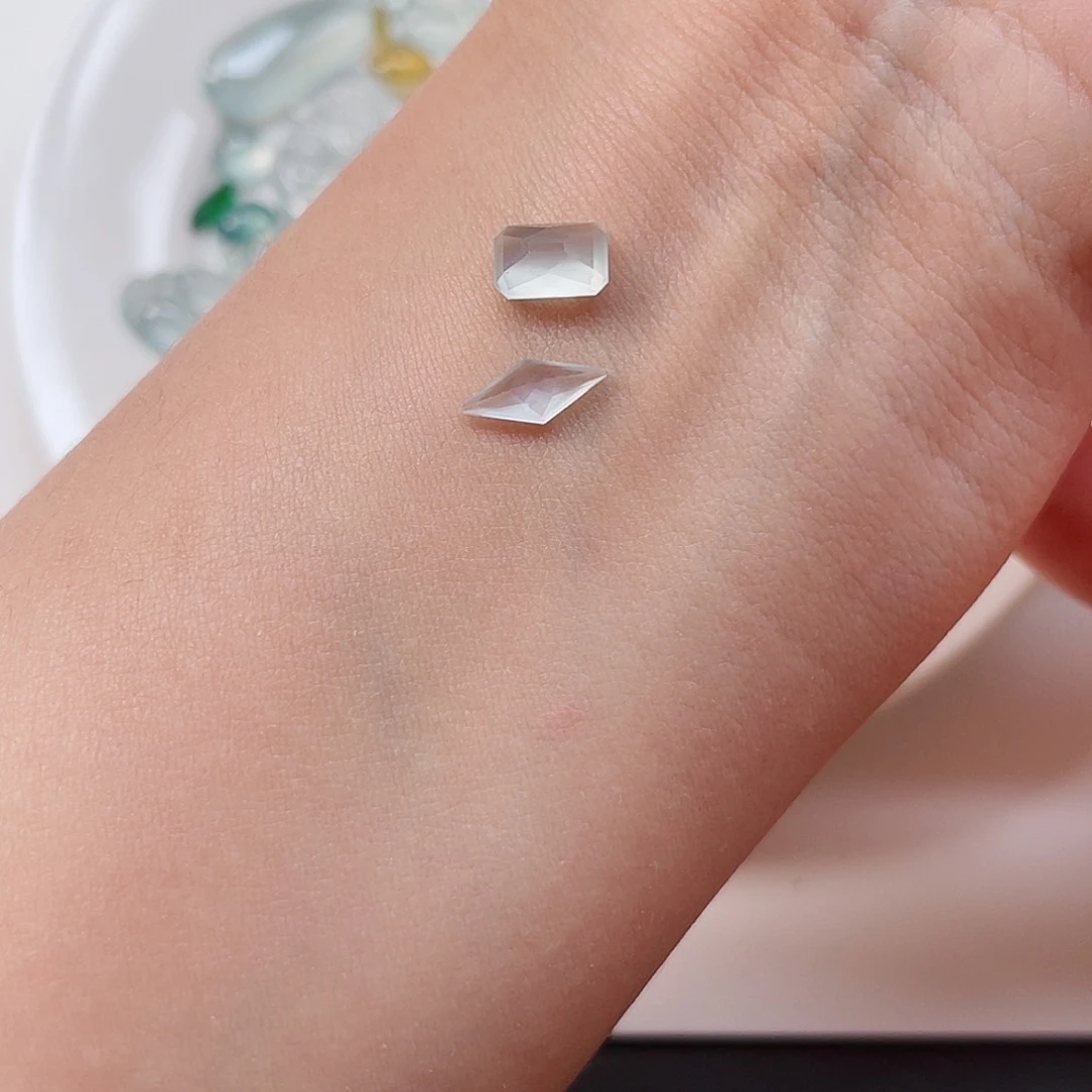 翡翠裸石纯天然A货缅甸翡翠