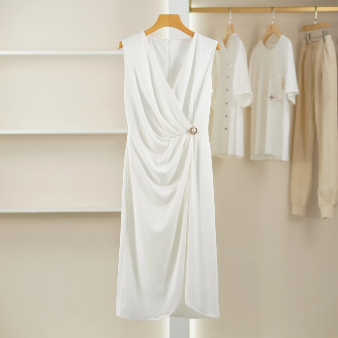 麦迪尚品【深圳原创】4042247 夏季简约气质无袖连衣裙品牌撤柜