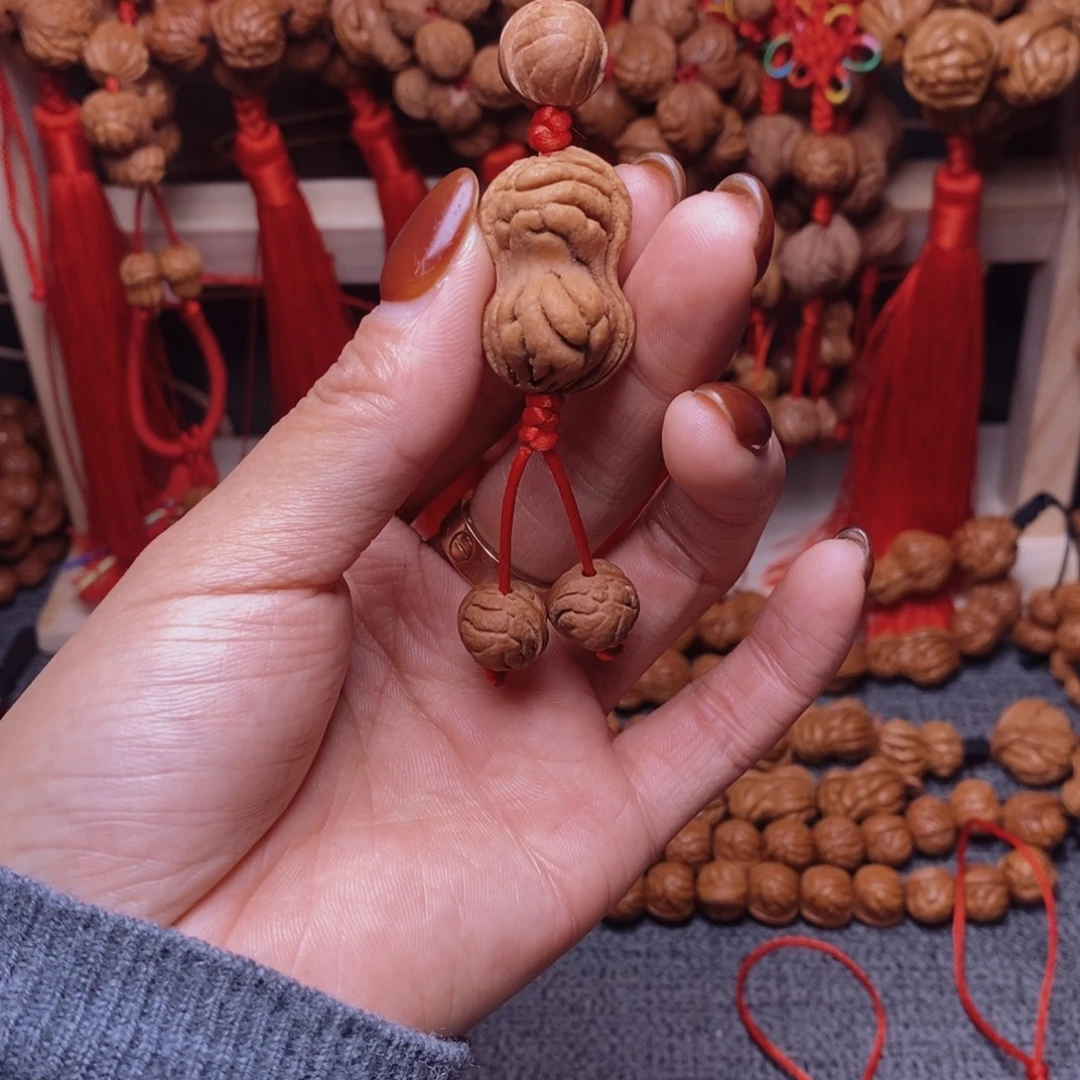 桃核吊坠龙纹桃枭