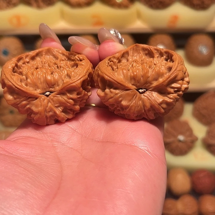 解***茶吊坠桃核精品核桃