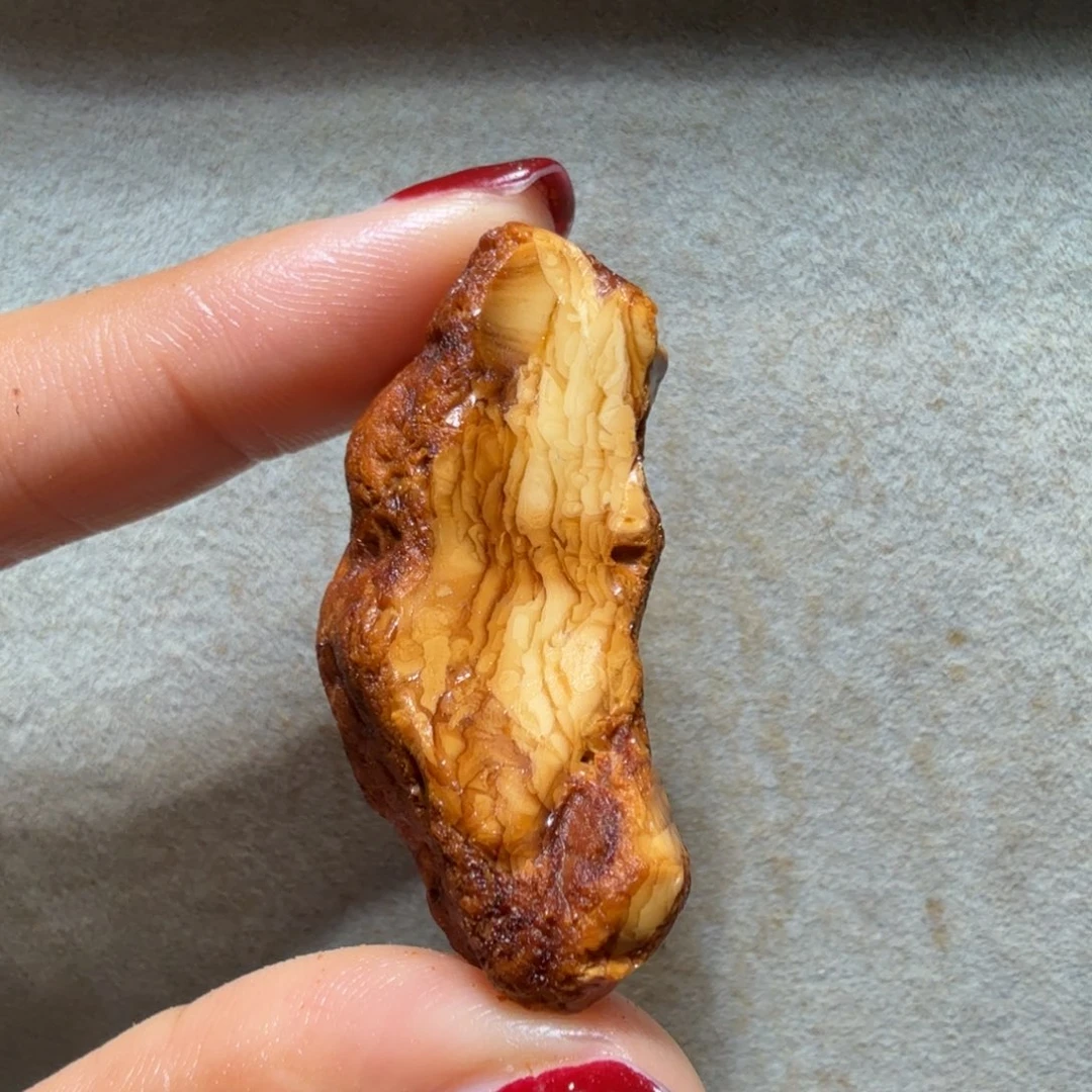 @***瑰定制琥珀未镶嵌专拍