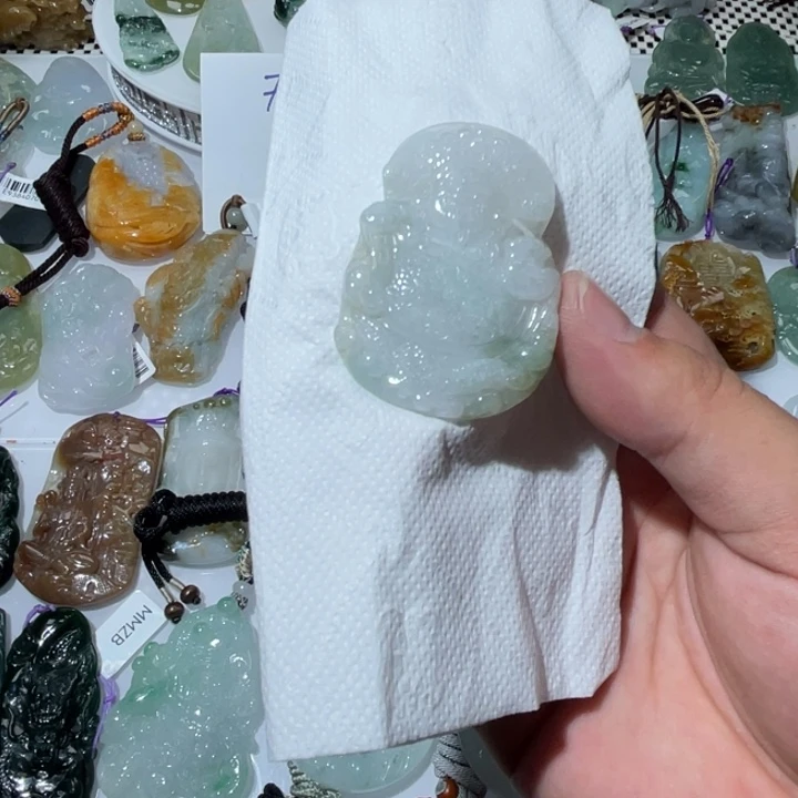 翡翠项链未镶嵌天然