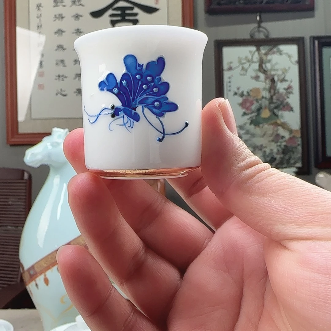 部所小李福利手绘青花杯