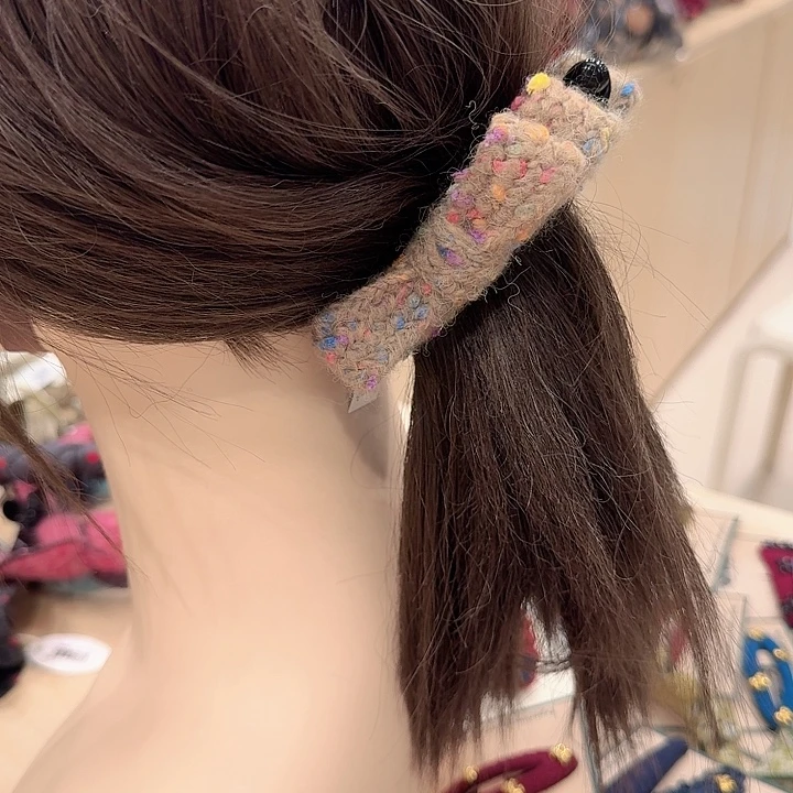 布艺非金属咖色彩点香蕉加