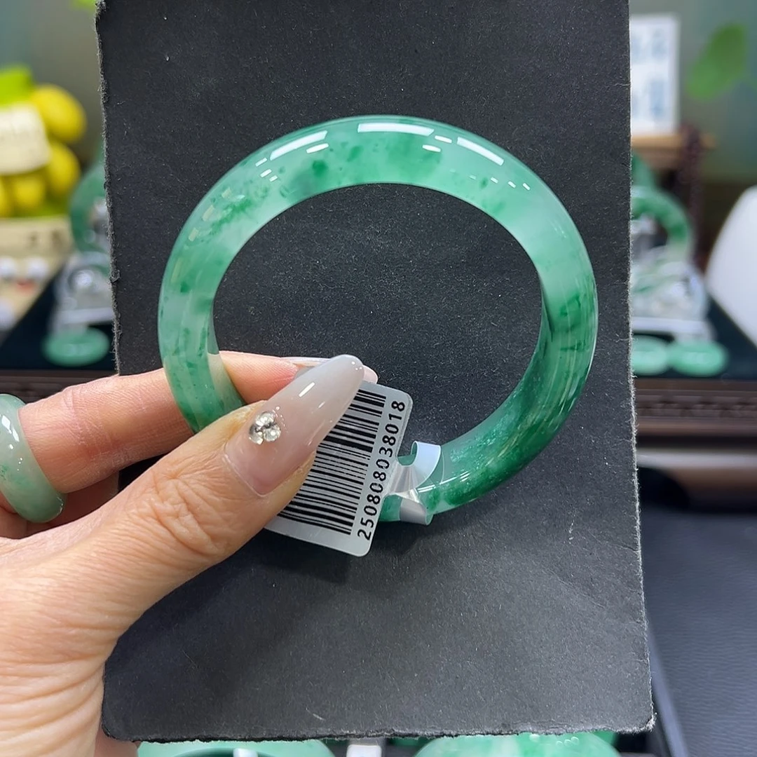 石英质玉（非洲翠）未镶嵌手镯56-57