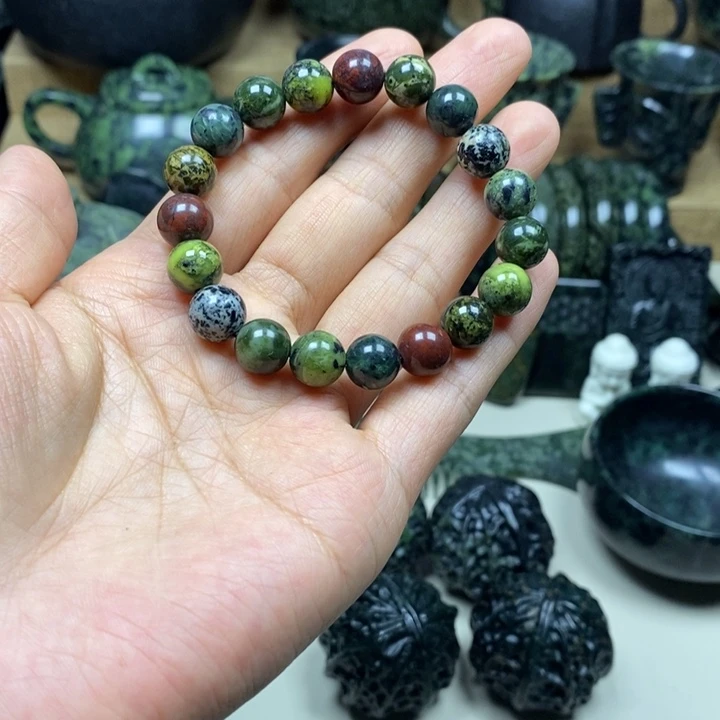 蛇纹石玉未镶嵌项链卡10多宝手串