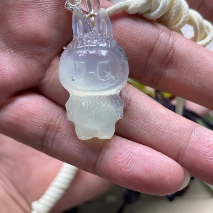 排***花蛇纹石玉未镶嵌颈饰