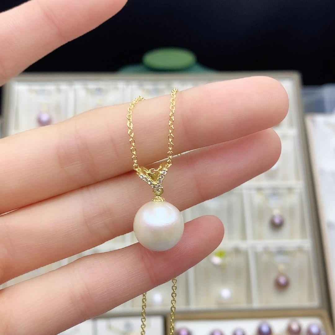 淡水珍珠颈饰合金