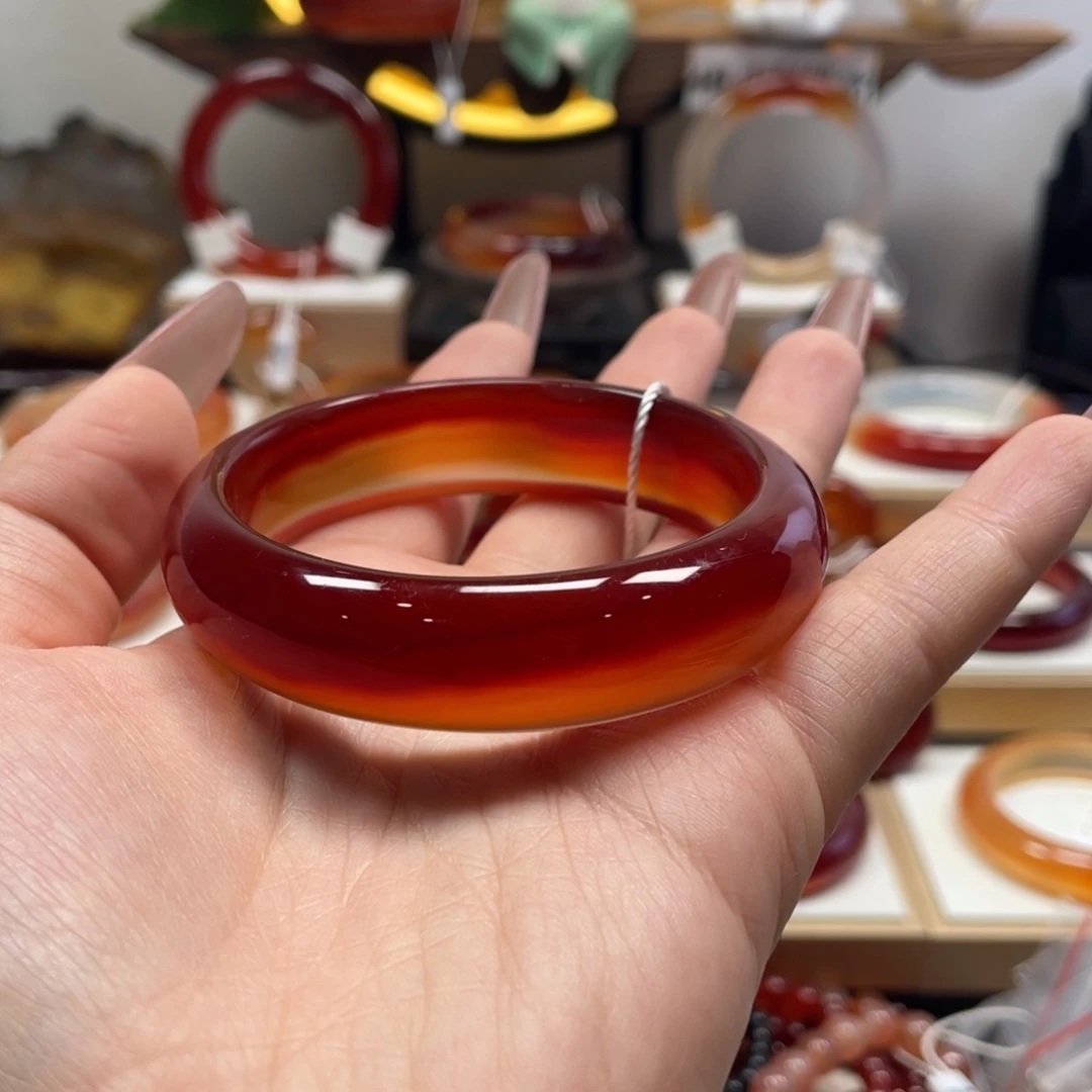 玛瑙/玉髓未镶嵌手镯