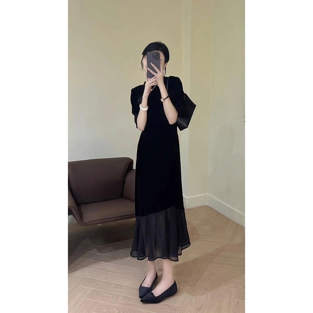 法式赫本风高级感连衣裙女夏季黑色丝绒网纱拼接遮肉收腰显瘦长裙