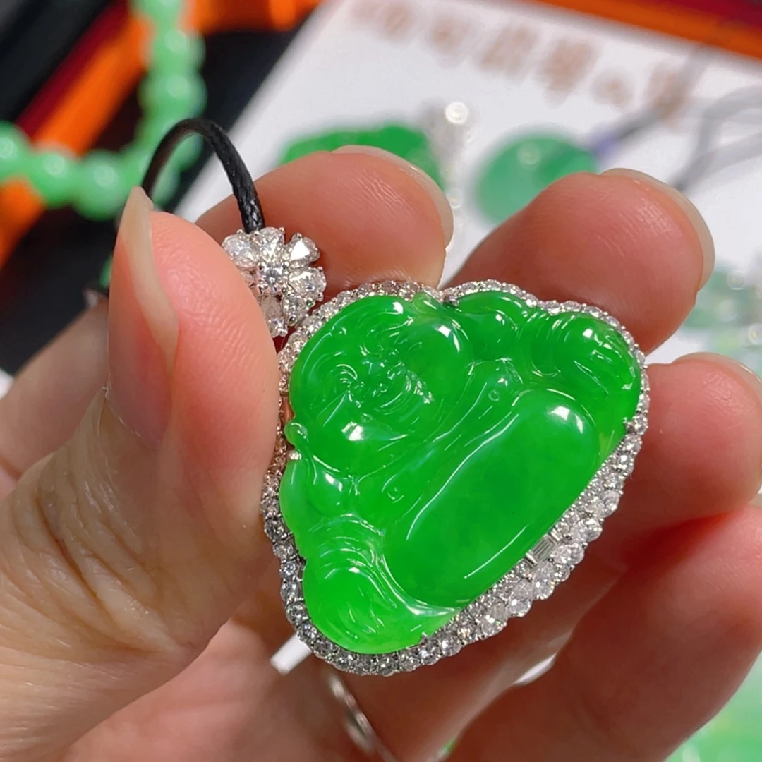 禹***人翡翠18K金镶嵌吊坠(不含链)