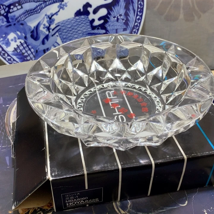 盘辰**衍射手和狮子在爱情面前总是能做出自己