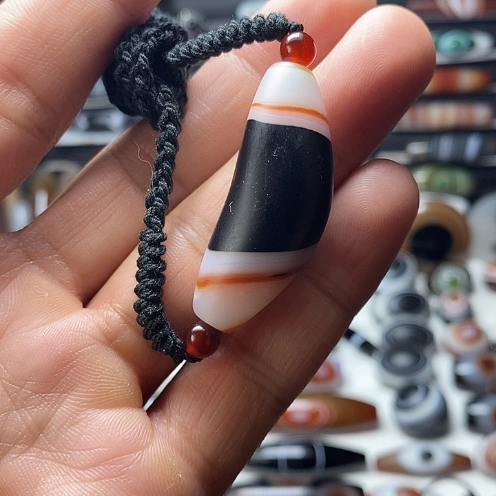 未镶嵌颈饰玛瑙/玉髓
