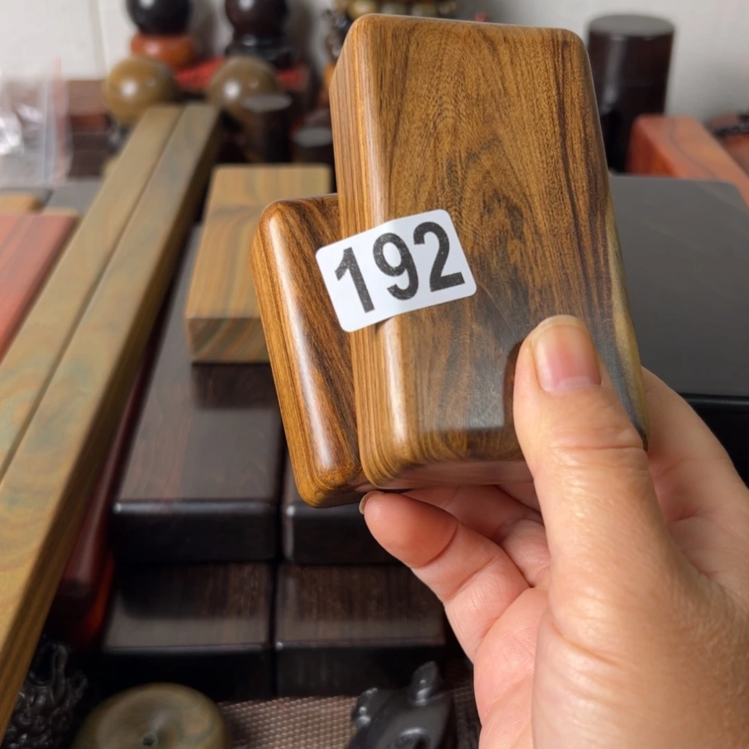 用***9维腊木（绿檀）檀香