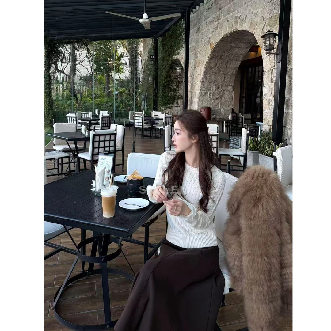 SMILEME【温婉如玉】秋冬羊毛混纺麻花结荷叶边设计毛衣MK12625411