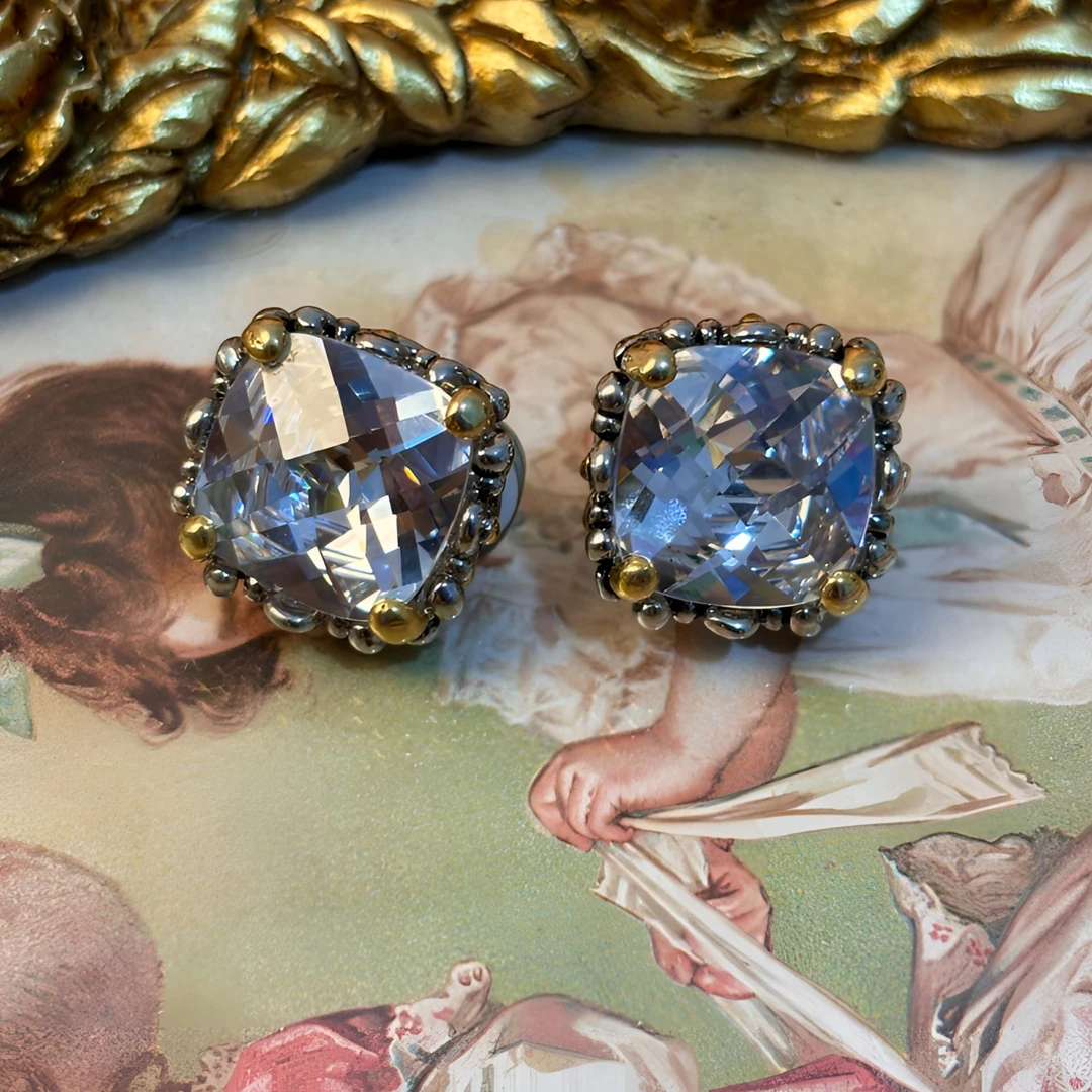 铜合金莫桑石耳饰 优雅设计师素款百搭耳饰手工复古镶嵌法式精致