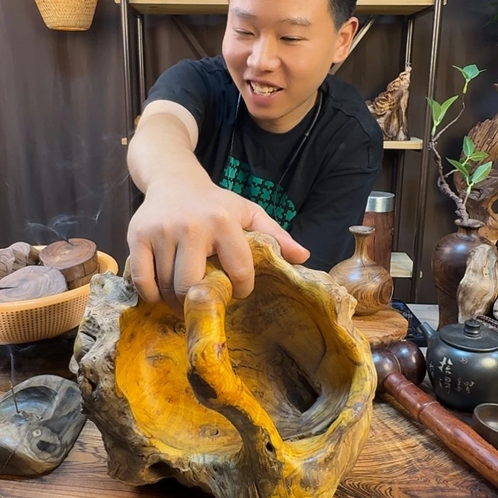 阿***洪小叶羊蹄甲清香木材