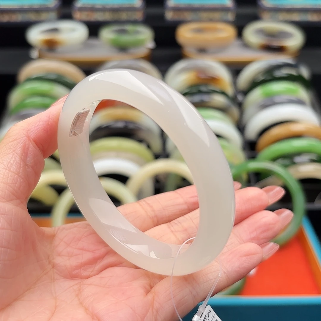 和田玉未镶嵌手镯高冰白月光59.1