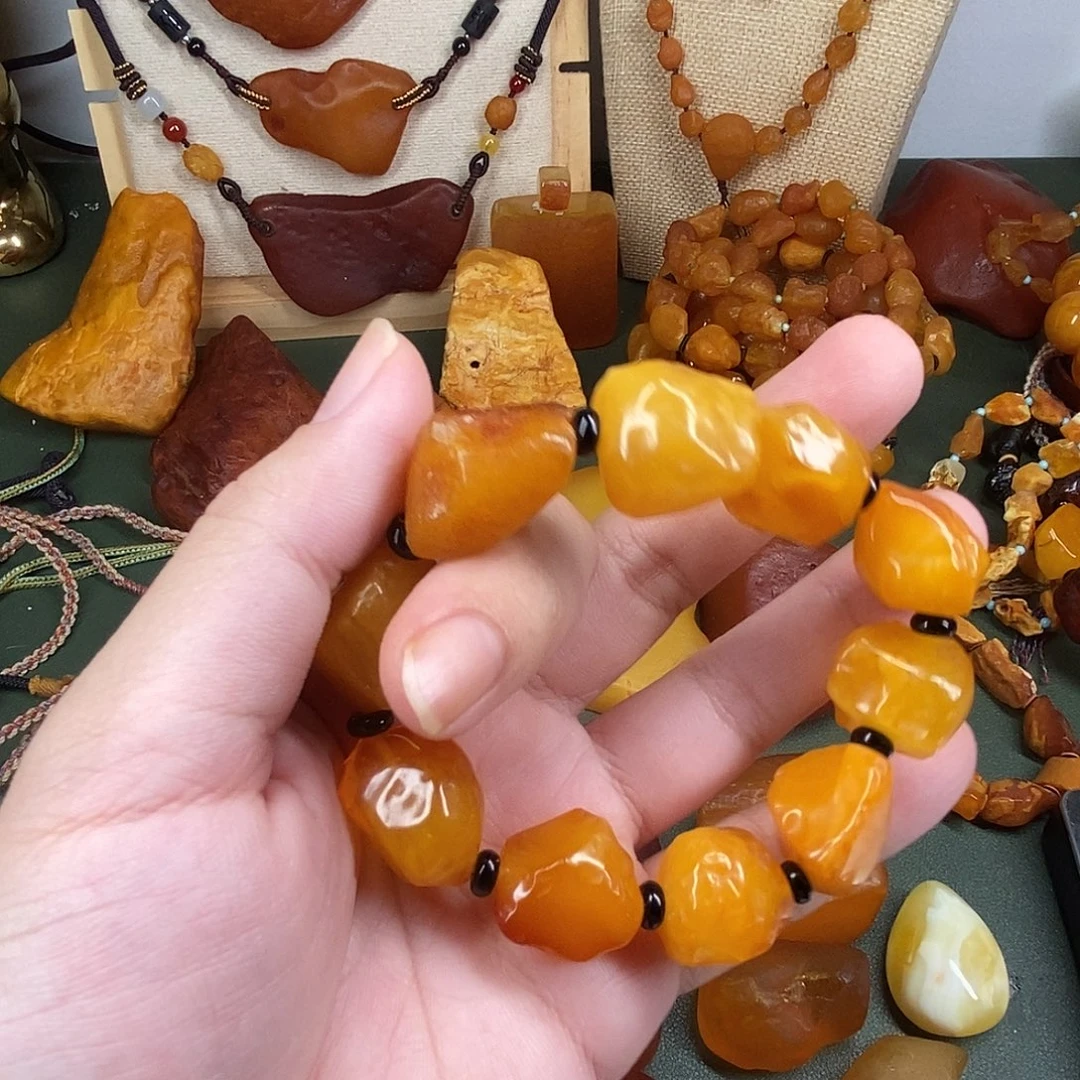华***政琥珀未镶嵌珠宝奇石