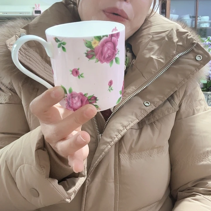 骨瓷玫瑰马克杯微瑕