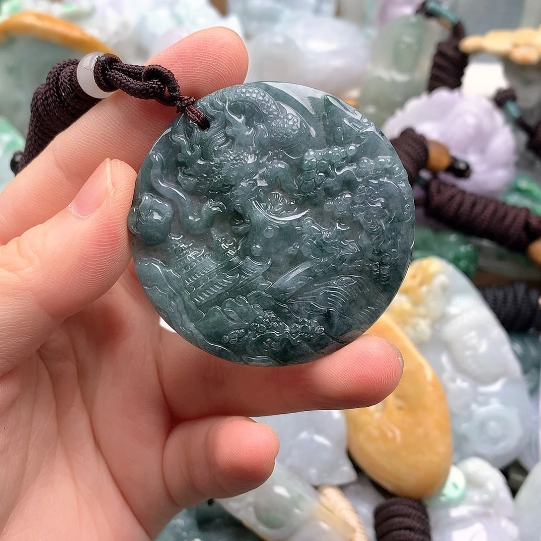 吊坠(不含链)未镶嵌翡翠