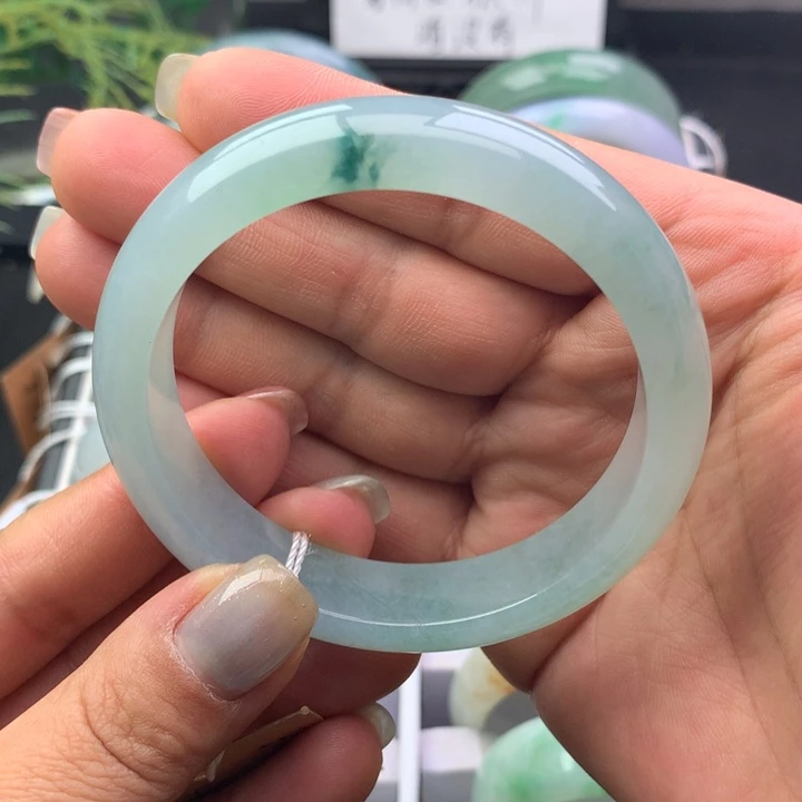 翡翠未镶嵌手镯天然翡翠手镯
