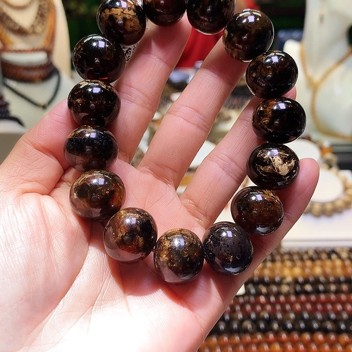 C***K裸石琥珀未镶嵌今天