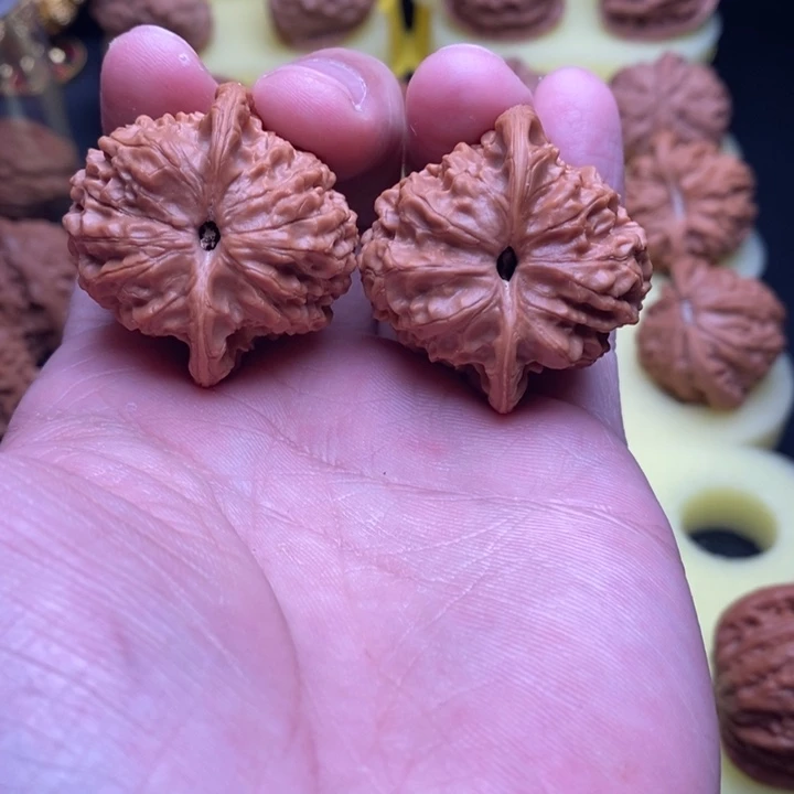 把件文玩核桃璇*璇血麒麟