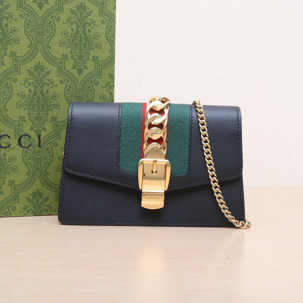 99新 GUCCI/古驰 【娇活动】塞尔维亚 丝带包 超Mini 黑色 766788