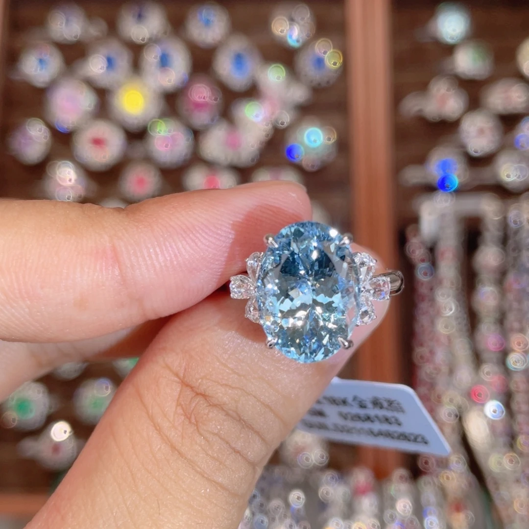 海蓝宝石戒指18K金镶嵌5.75ct 圣玛利亚