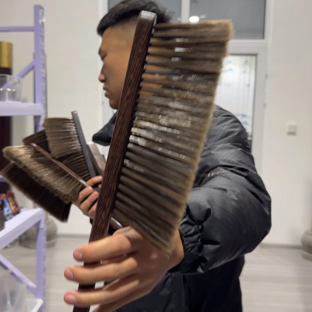 紫檀木类端景台鸡翅木床扫