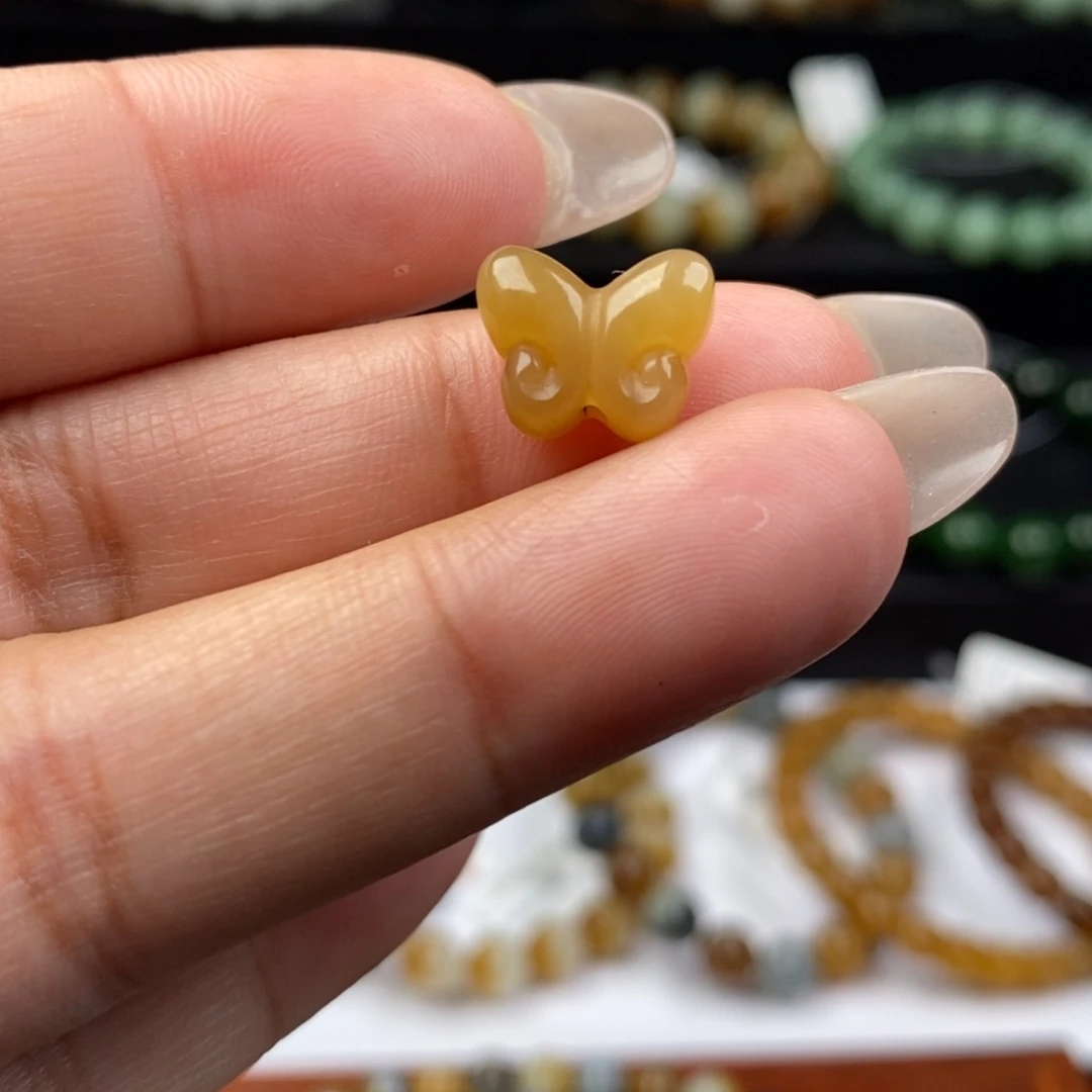 和田玉吊坠未镶嵌