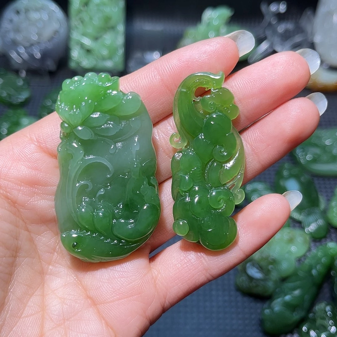 和田玉颈饰未镶嵌讲*