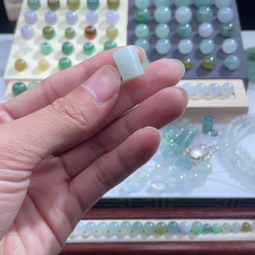 散珠翡翠卡13x10 桶珠