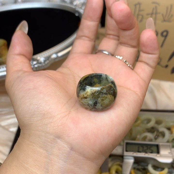 清***乖合金蛇纹石玉戒指