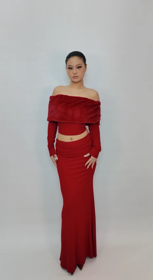 JoAN pinkmoon||红色穿搭性感一字肩连衣女装圣诞节氛围战袍套装